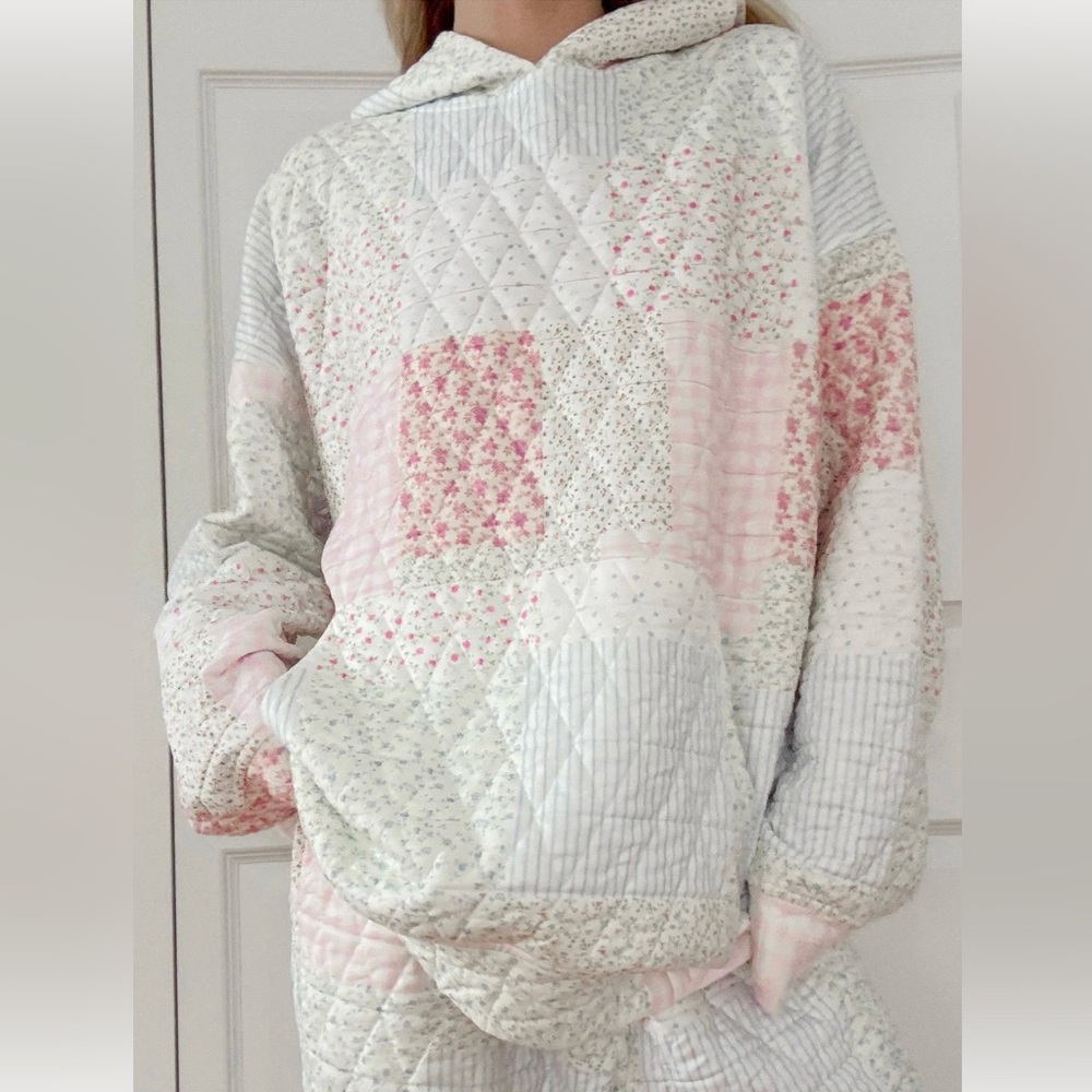 Floral Patchwork Sweatshirt - Cream and Pink